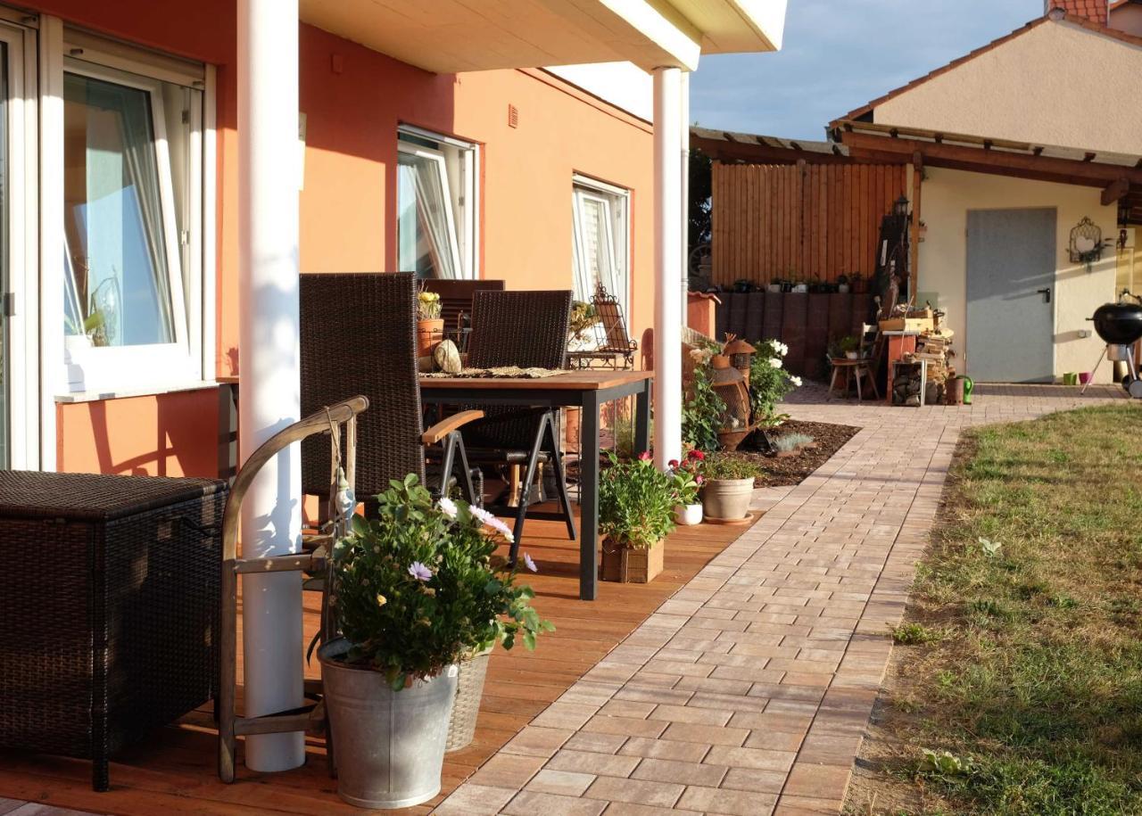 Ferienwohnung Im Paradies Momlingen Kültér fotó